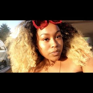 Meet your Posher, Lauryn